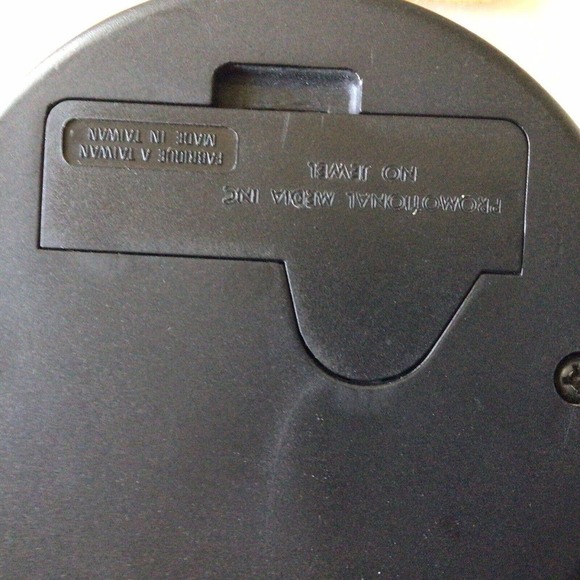 Crystal Cathedral Souvenir Quartz Clock Gold/Clear Acrylic Scripture Nice Gift - Picture 8 of 15